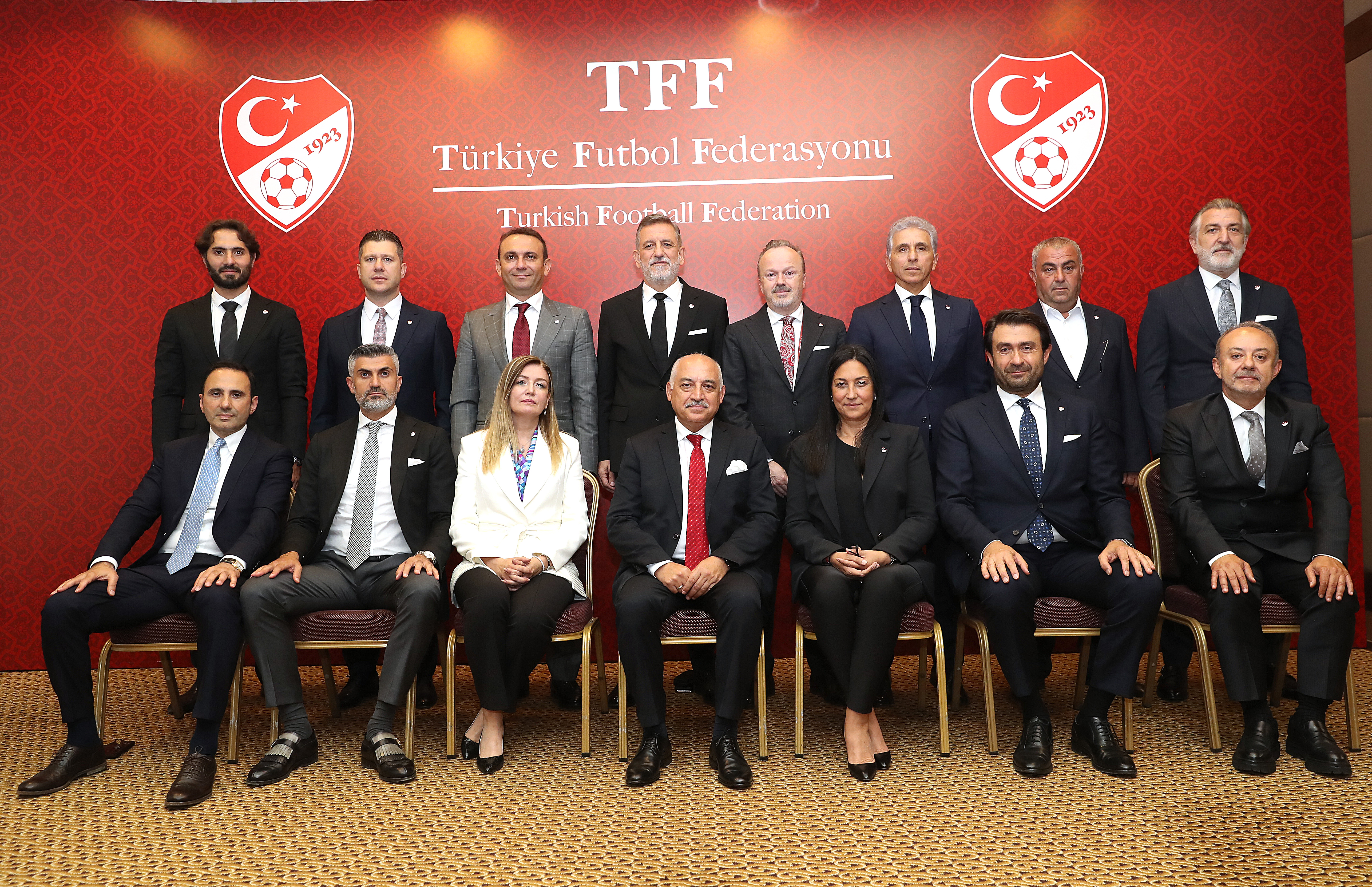 TFF'nin Yeni Başkanı Mehmet BÜYÜKEKŞİ Oldu.